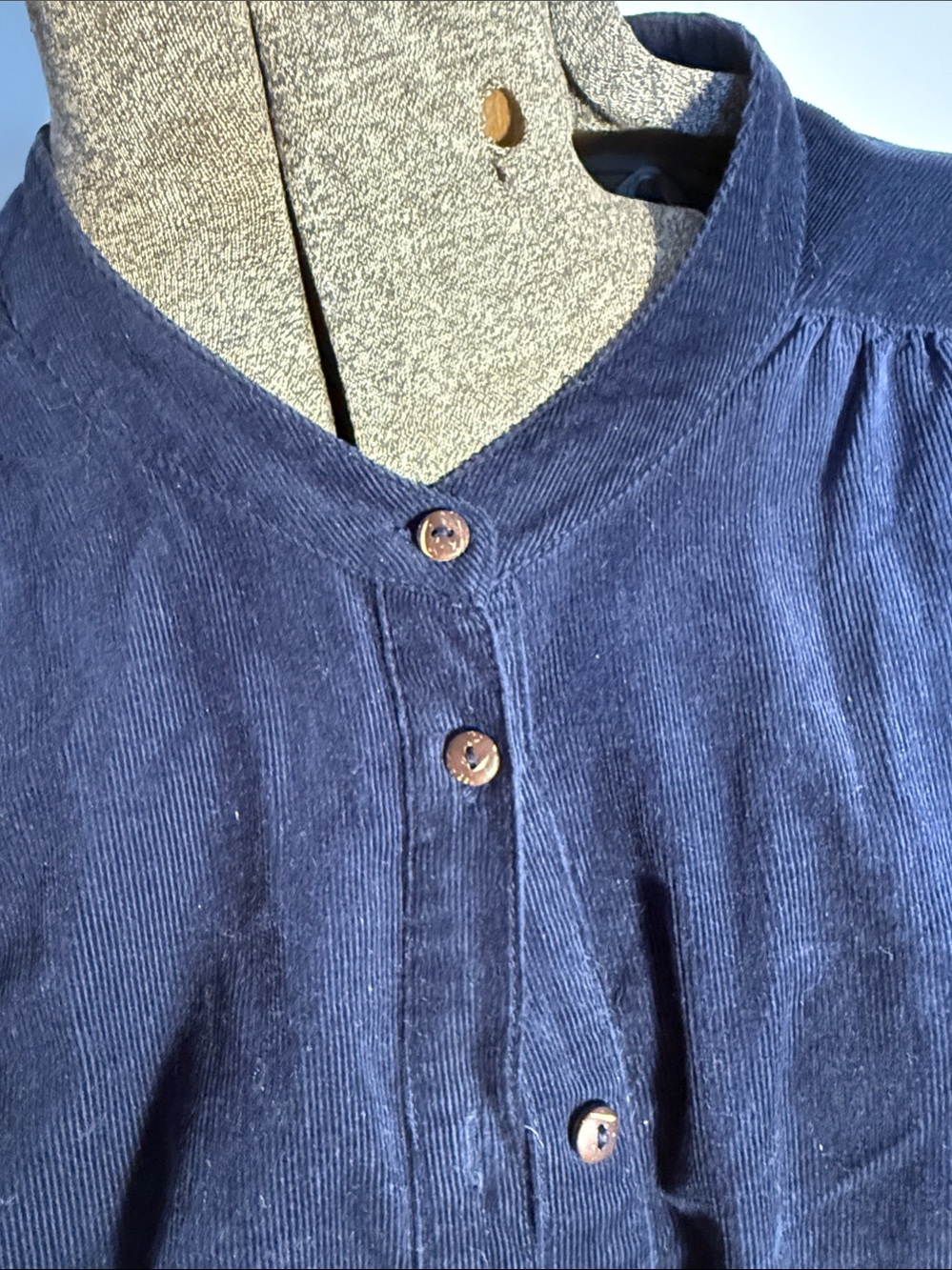 XiRENA Dark Navy Band-Collar Button-Down Shirt